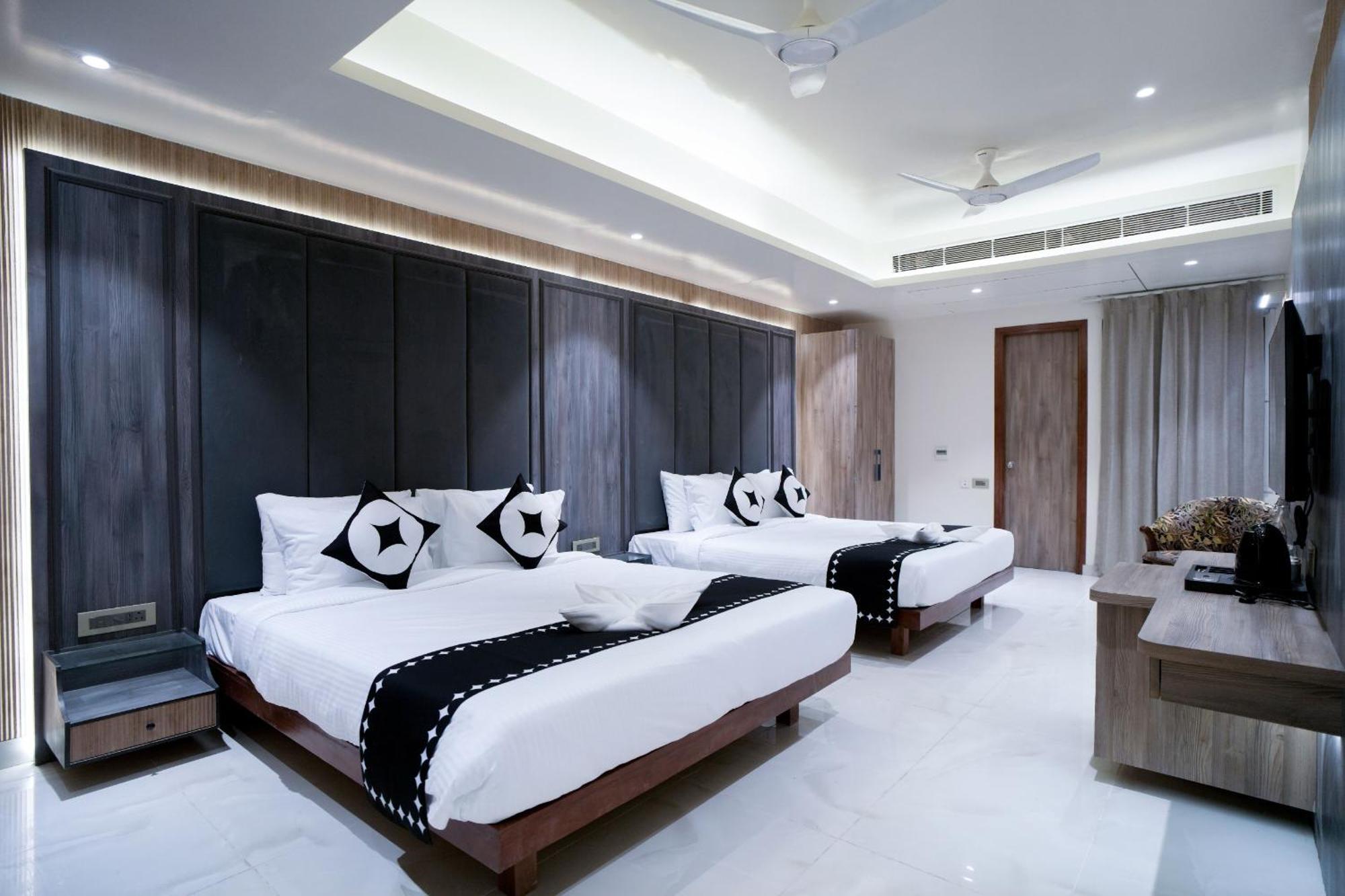 Hotel Ivy Plaza Near Igi Airport Νέο Δελχί Εξωτερικό φωτογραφία